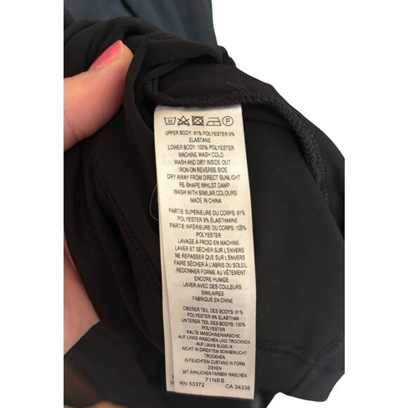 NWT! French Connection Black Panthea Halter Mini Cocktail Dress - Size 4 - Picture 10 of 10